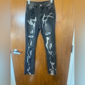 SHEIN Black Artistic Distressed Women's Jeans